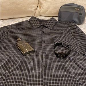 Lululemon L  - Grid Light Short Sleeve Shirt